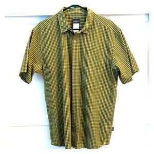Patagonia shortsleeved button shirt